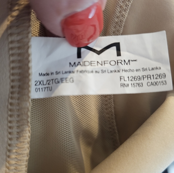 Maidenform FLEXEES Firm WYOB Slip  NWT - Picture 8 of 10